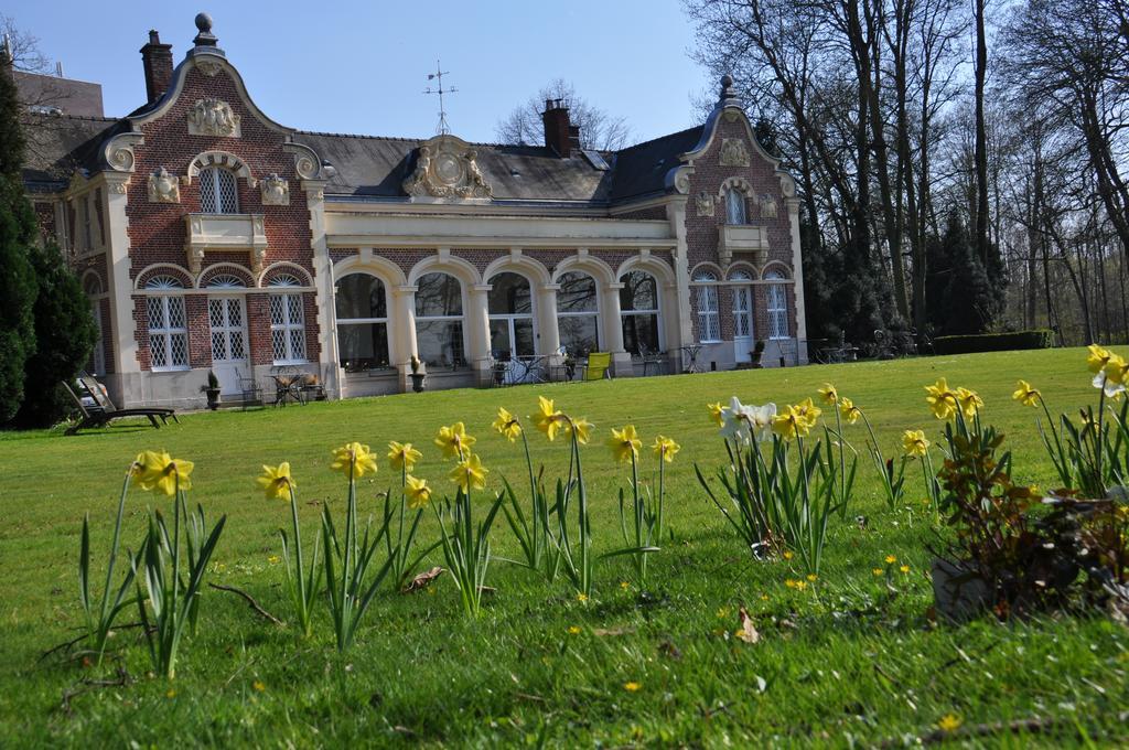 Le Chateau Des Ormes Bed and Breakfast Lambersart Esterno foto