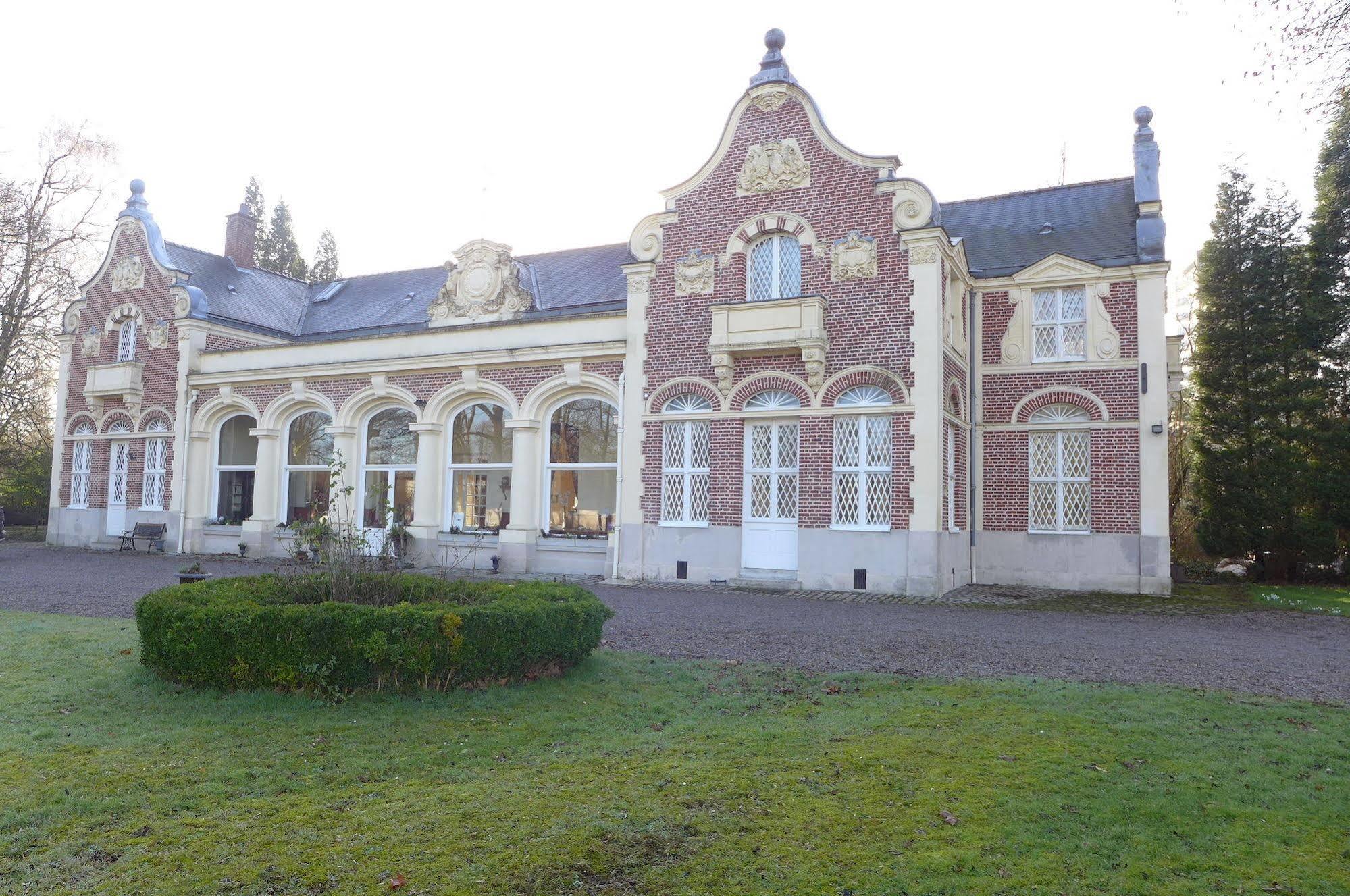 Le Chateau Des Ormes Bed and Breakfast Lambersart Esterno foto