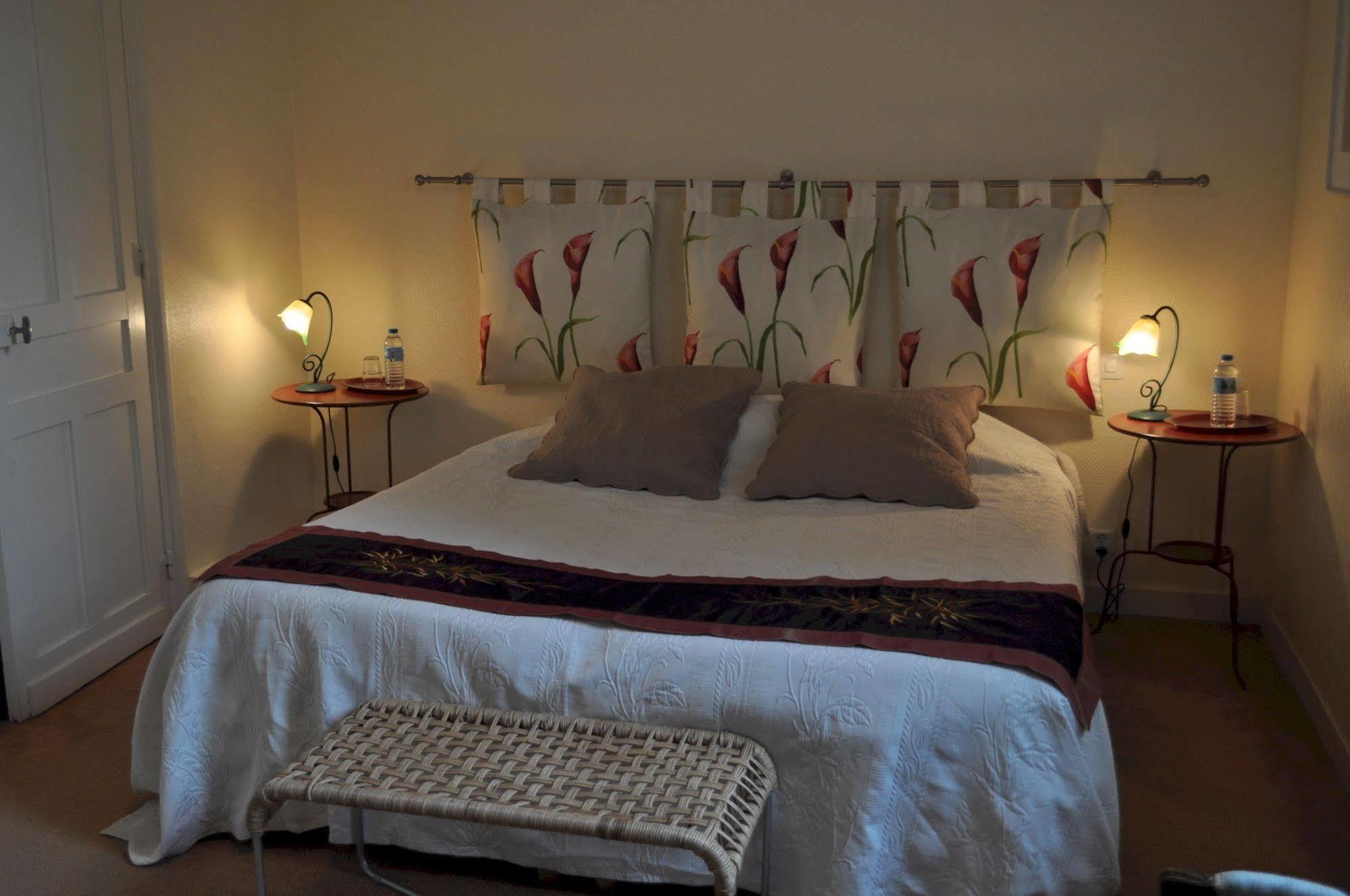 Le Chateau Des Ormes Bed and Breakfast Lambersart Esterno foto