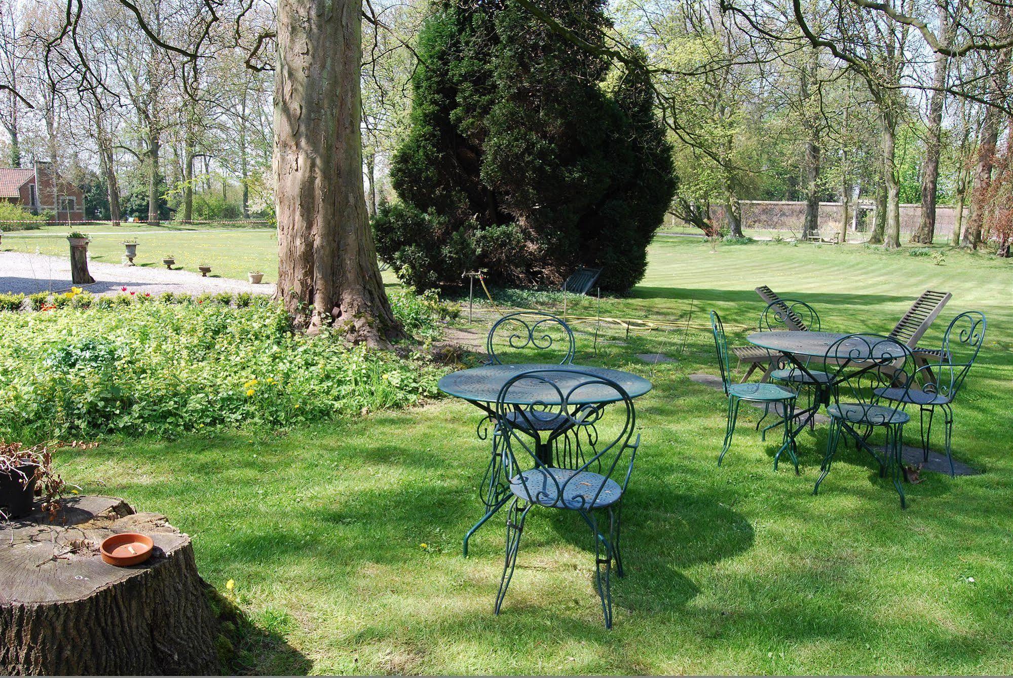 Le Chateau Des Ormes Bed and Breakfast Lambersart Esterno foto