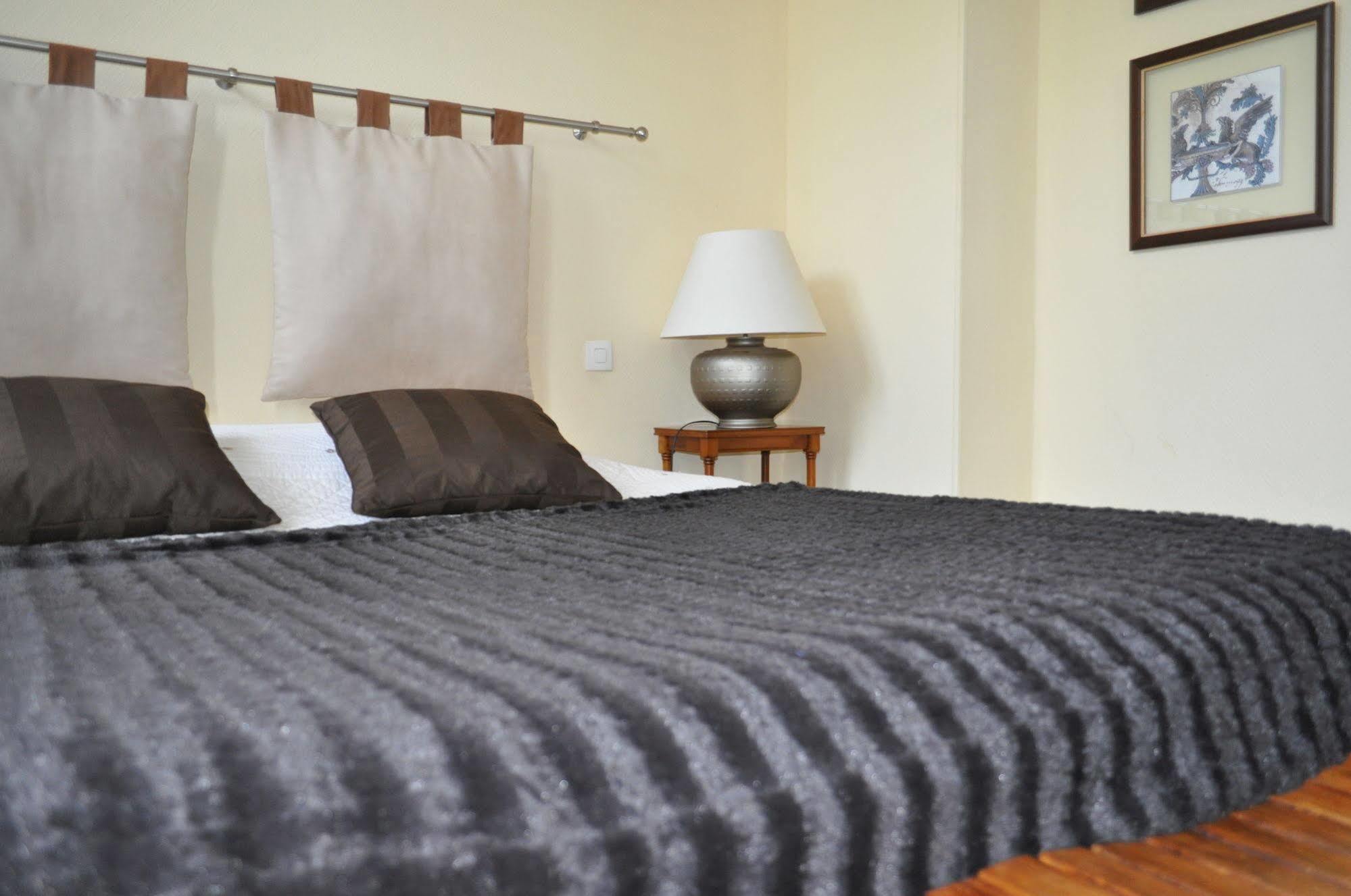 Le Chateau Des Ormes Bed and Breakfast Lambersart Esterno foto